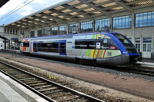 Un TER Alsace en gare de Mulhouse (Photo philstephenrichards / FlickR / CC)