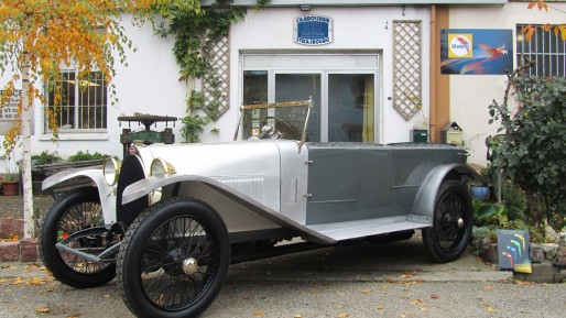 http://www.rue89strasbourg.com/wp-content/uploads/2013/09/Bugatti-Type-28-514x289.jpg