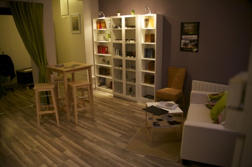 Entre le café et la boutique de cigarettes électroniques, Sweet & Vapes tente de fidéliser une clientèle de plus en plus exigente. (Photo : BC)