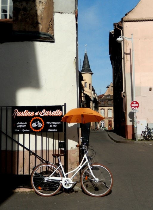 Rustine et Burette, rue des Soeurs au centre-ville de Strasbourg (Photo CF/Rue89 Strasbourg)