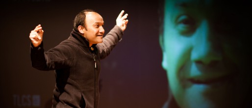 La pièce mise en scène par la performeuse suisse Corinne Maier, et qui se jouera les 5 et 6 juin au Maillon, posera la question du rôle de la mondialisation dans le cercle familial. Photo : Brigitte Fässler