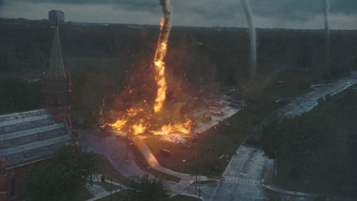 Cyclone + station service = tempête de feu ! (Photo Warner Bros)