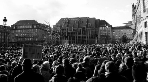 En janvier, ils étaient 45 000 à se réunir place Kléber pour rendre hommage aux victimes. (Photo Paul Voulleminot / Rue89 Strasbourg)