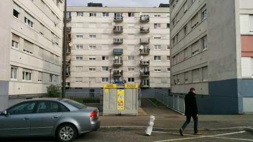 Les immeubles de l'Elsau se dégradent et la rénovation urbaine se fait attendre (Photo PF / Rue89 Strasbourg)