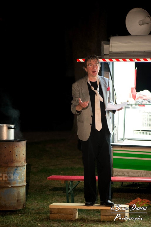 Les textes des morts parlent à travers les vivants ©DANCINBruno