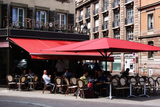 La terrasse de la brasserie Le Rive Gauche. (Photo Nadège El Ghomari)