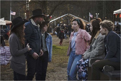 Fuir un monde où tout le monde se déguise en héros, pour embrasser un idéal exotique et radicalement dépaysant