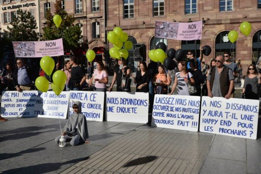 En octobre 2014, ERA protestait, place Kléber, contre la gestion de la SPA (Document remis)