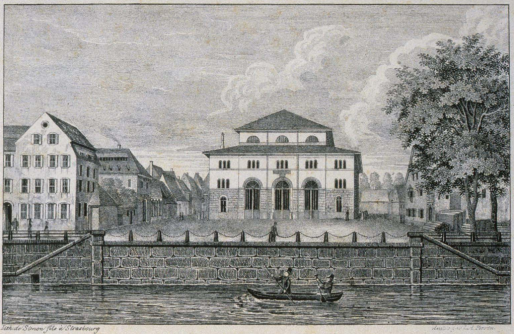 Halles aux blés, construite en 1830 (Doc. BNUS, cité par ArchiWiki)