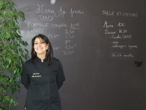 Meriem Chemlali, cofondatrice du restaurant associatif Table et culture de Hautepierre.