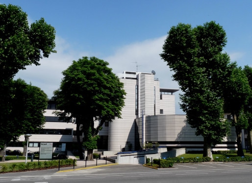 L'institut de recherche contre les cancers de l'appareil digestif a ouvert au sein de l'hôpital civil en 1994. (Photo : Ji-Elle / Wikimédia Commons / cc)