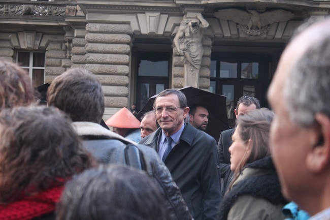 Pendant une heure, Robert Herrmann a échangé avec les participants du mouvement Nuit Debout.