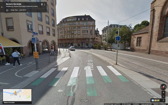 Courbe porte de l'hôpital