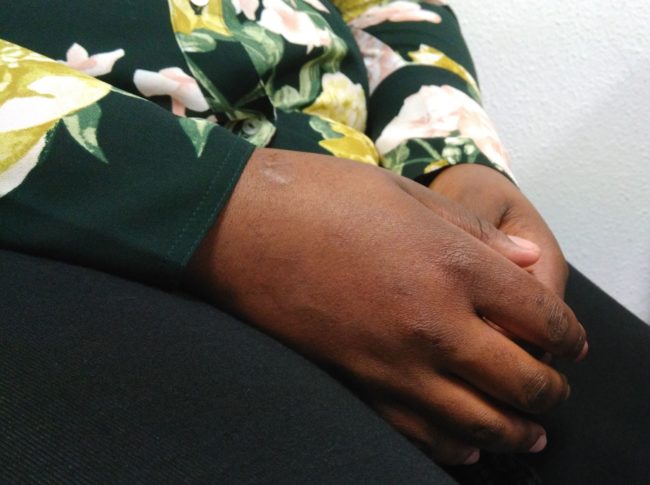 Solène est anxieuse à l'idée de quitter les repères de Regain. (Photos : CG / Rue89 Strasbourg / cc)