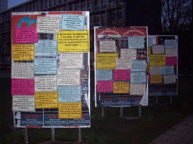 Des témoignages du web imprimés en grandeur nature pour alerter sur le sexisme (Photo DL / Rue 89 Strasbourg / cc)