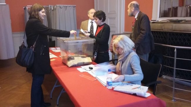 Au bureau de vote Broglie vers 13 heures (Photo Isabelle Maradan / Rue89 Strasbourg / cc)