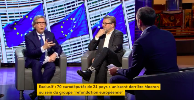 Dans l'émission "La Faute à l'Europe", l'eurodéputé Gilles Pargneaux a vanté l'existence d'un groupe informel de soutien aux idées d'Emmanuel Macron. 