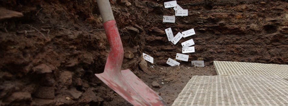 Les fouilles archéologiques enfin dévoilées place du Château