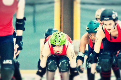 Reprise du Roller Derby : des cris, des larmes, des bleus et des patins