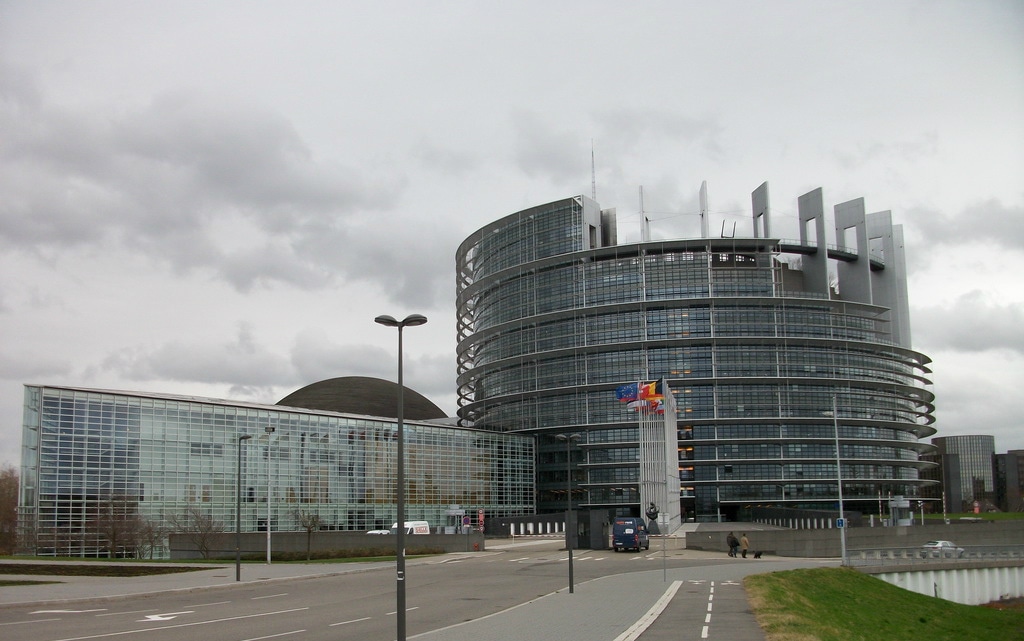 Manifestation pour la Syrie devant le Parlement européen le 18 avril