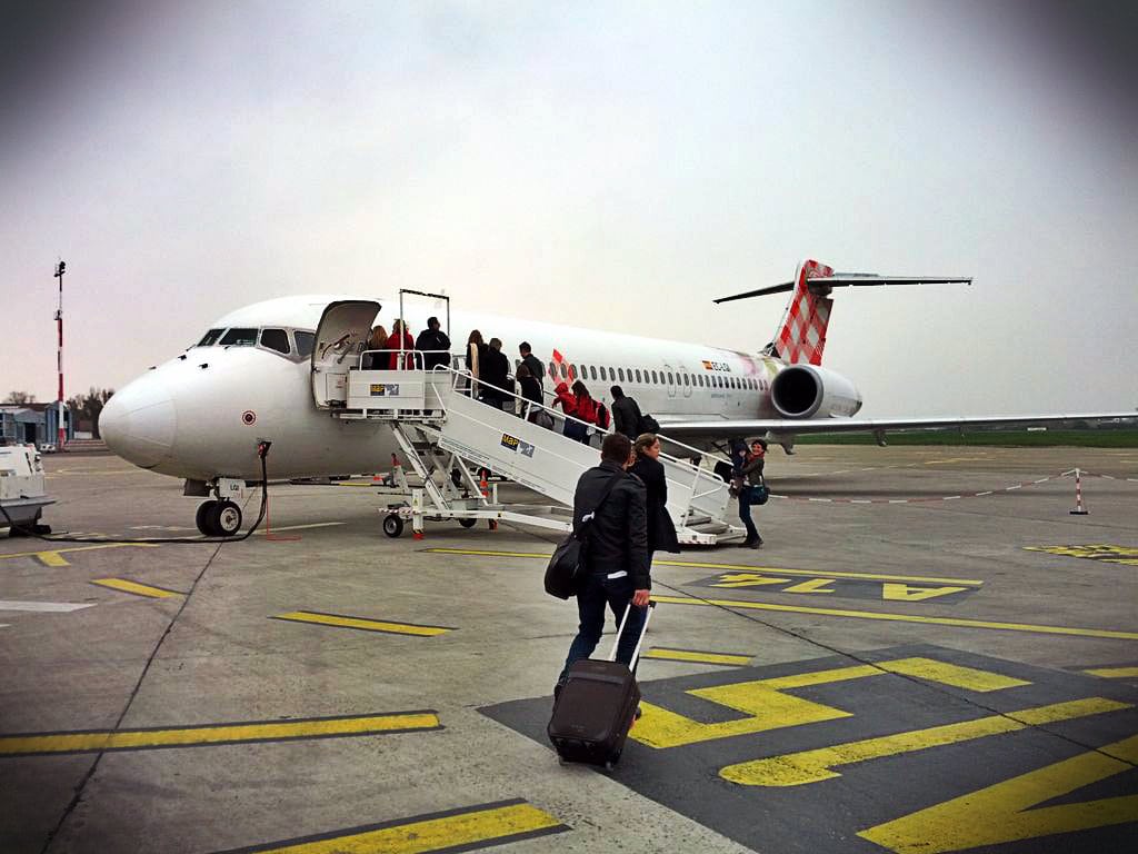 Embarquement dans le Boeing 717 de Volotea (Photo PF / Rue89 Strasbourg)