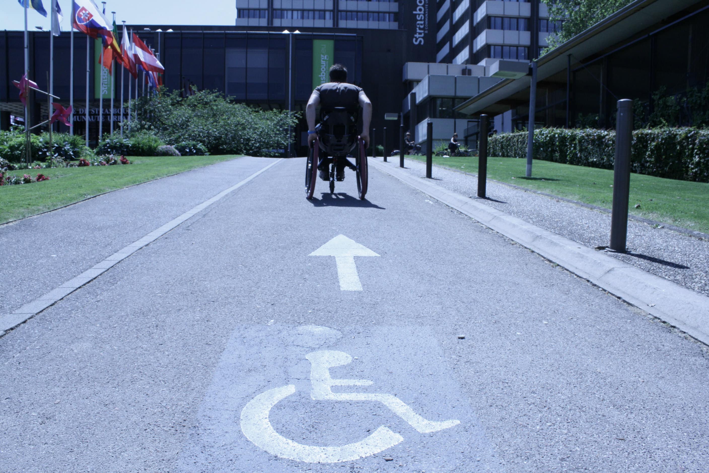Strasbourg encore inaccessible aux handicapés