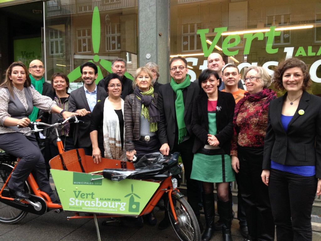 Les 14 premiers de la liste menée par Alain Jund (EELV) en vue des municipales de 2014 - décembre 2013 (Photo MM / Rue89 Strasbourg)