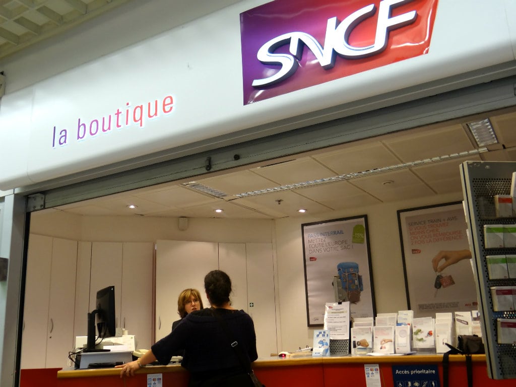La boutique SNCF de Schiltigheim fermera ses portes le 1 août 2014, au grand regret des riverains. (Photo T.T / Rue89 Strasbourg)