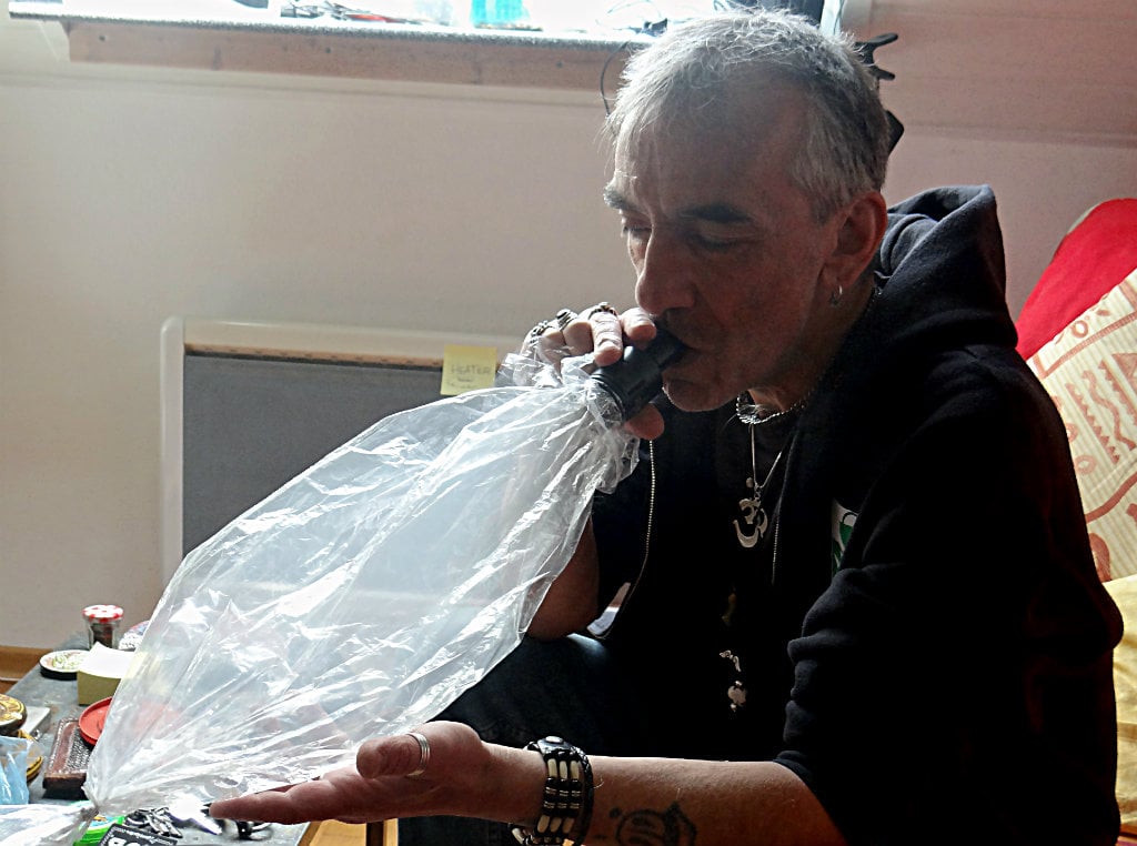 Le Volcano permet un usage thérapeutique et propre du cannabis. (Photo T.T / Rue89 Strasbourg)