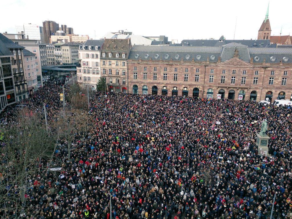 Une vue de la place Kléber vers 14h30 (Photo Philippe Vogel)