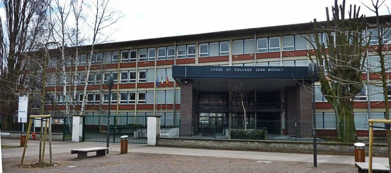 La suspension d’une filière menace l’équilibre social d’un lycée de Strasbourg