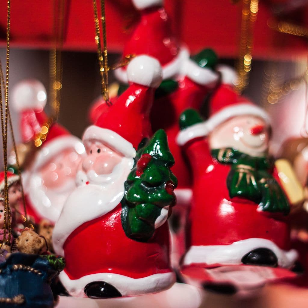 Les chalets n'ont pas vendu autant de pères Noël cette année... (Photo K Raw / FlickR / cc)