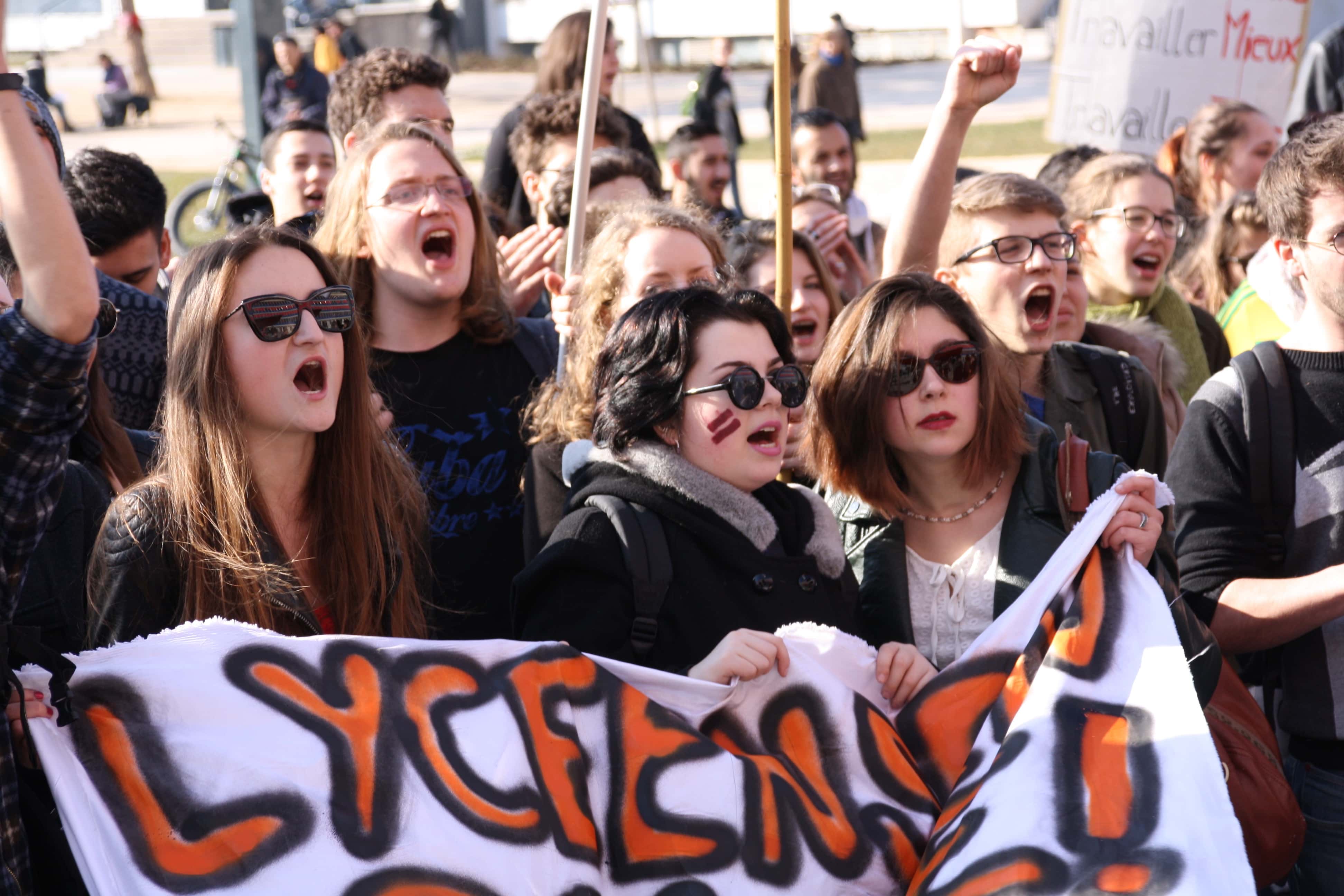 Avec les étudiants en lutte : « nous sommes des futurs travailleurs »