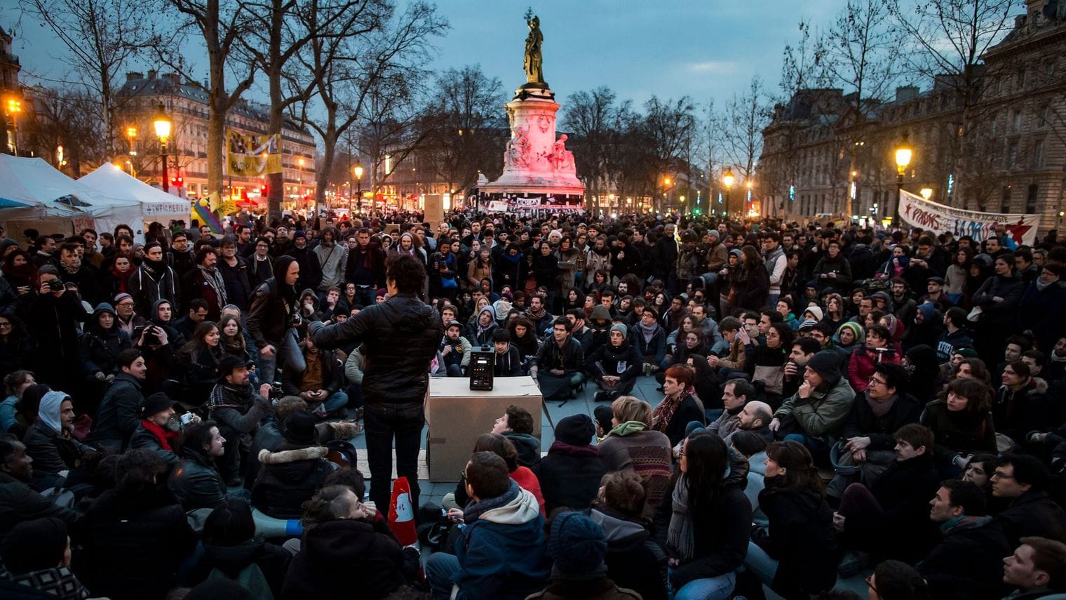 En direct – Suivez la #NuitDebout strasbourgeoise en vidéo