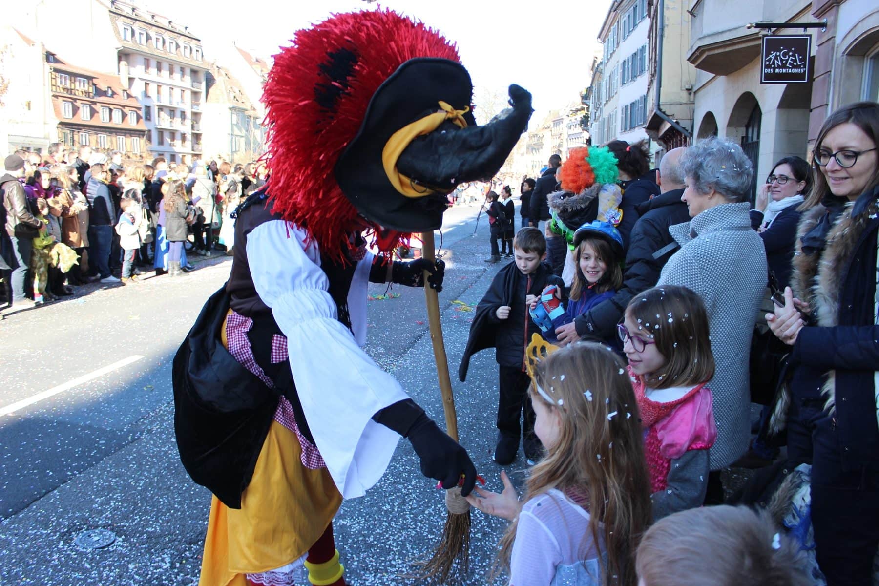 La municipalité prévoit 500 kilos de bonbons (photo JFG / Rue89 Strasbourg)