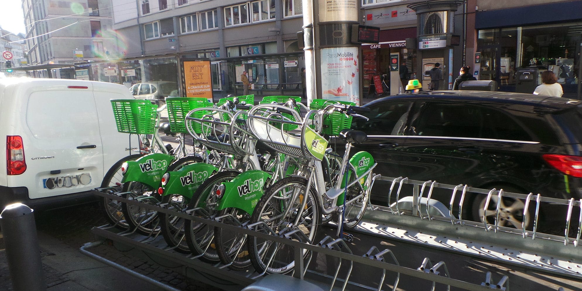 Le vélo à Strasbourg, Bordeaux et Lyon : six graphiques pour comparer