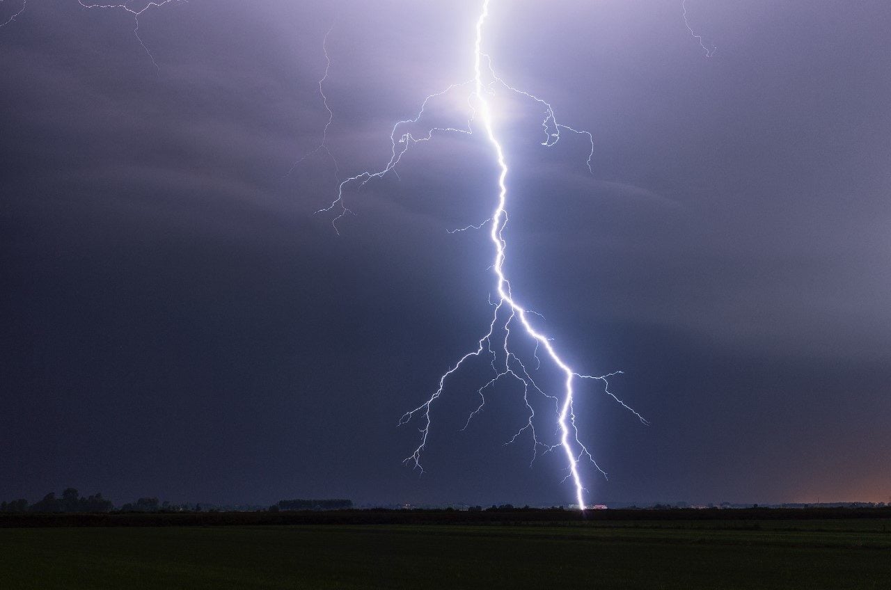 Dimanche, une violente foudre a touché Strasbourg deux fois