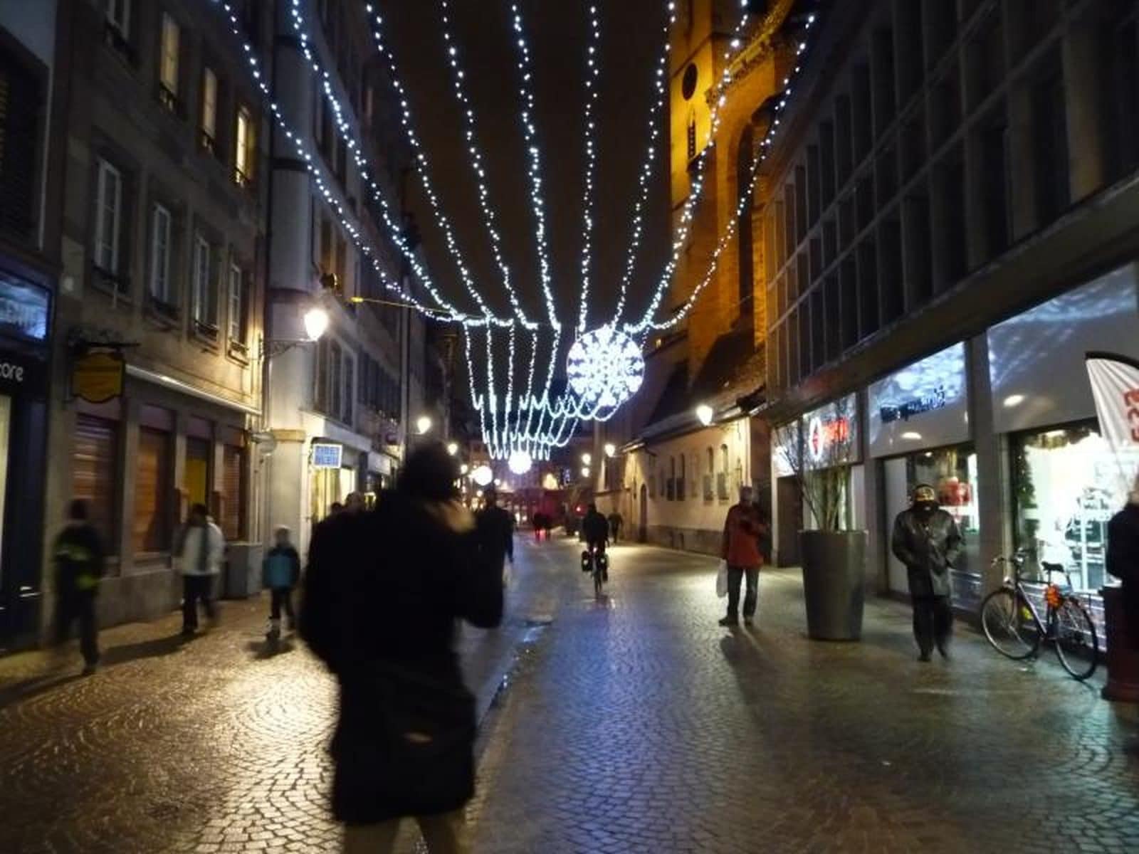 La Grand Rue n'aura pas le chemin de lumière cette année... (Photo Tomate Joyeuse / FlickR / cc)