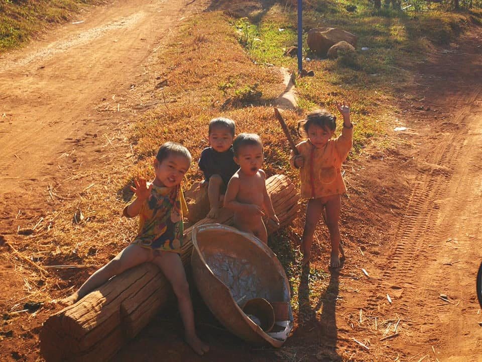 Immersion au Laos, pays parmi les plus pauvres de la planète