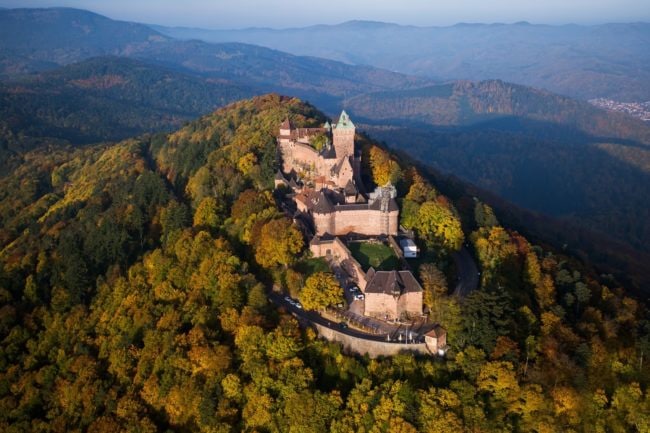 Le Haut-Koenigsbourg vu d'en haut (Photo Tristan Vuenot)