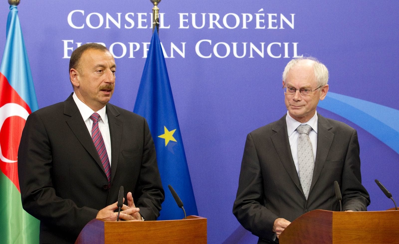 En 2011, le président de l'Azerbaïdjan, Ilhan Alyev, avait rencontré le président du Conseil de l'Europe, Erman Von Ronpuy (Photo CoE / cc)