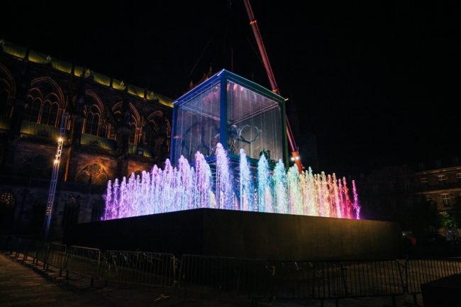 L'installation finalement présentée prévoit des jets d'eau et des projections (Photo Vincent Muller / doc remis)