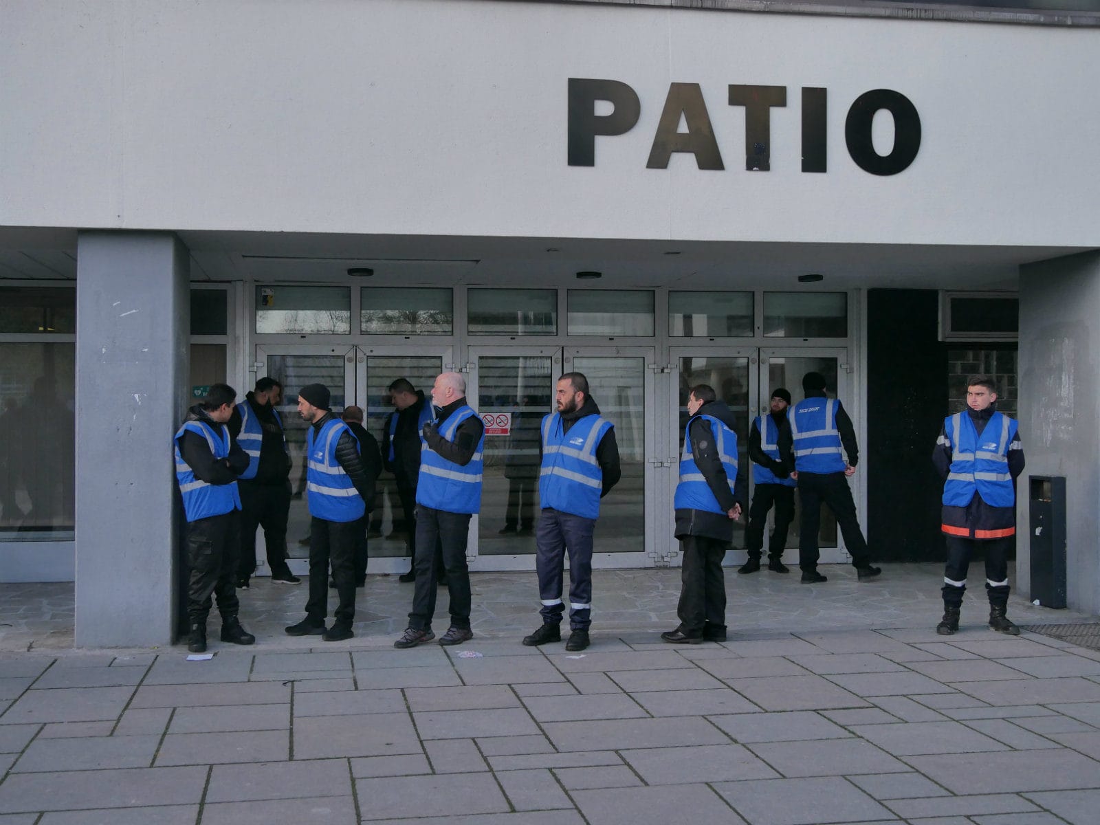 La police sur le campus pour empêcher un troisième jour de blocage…