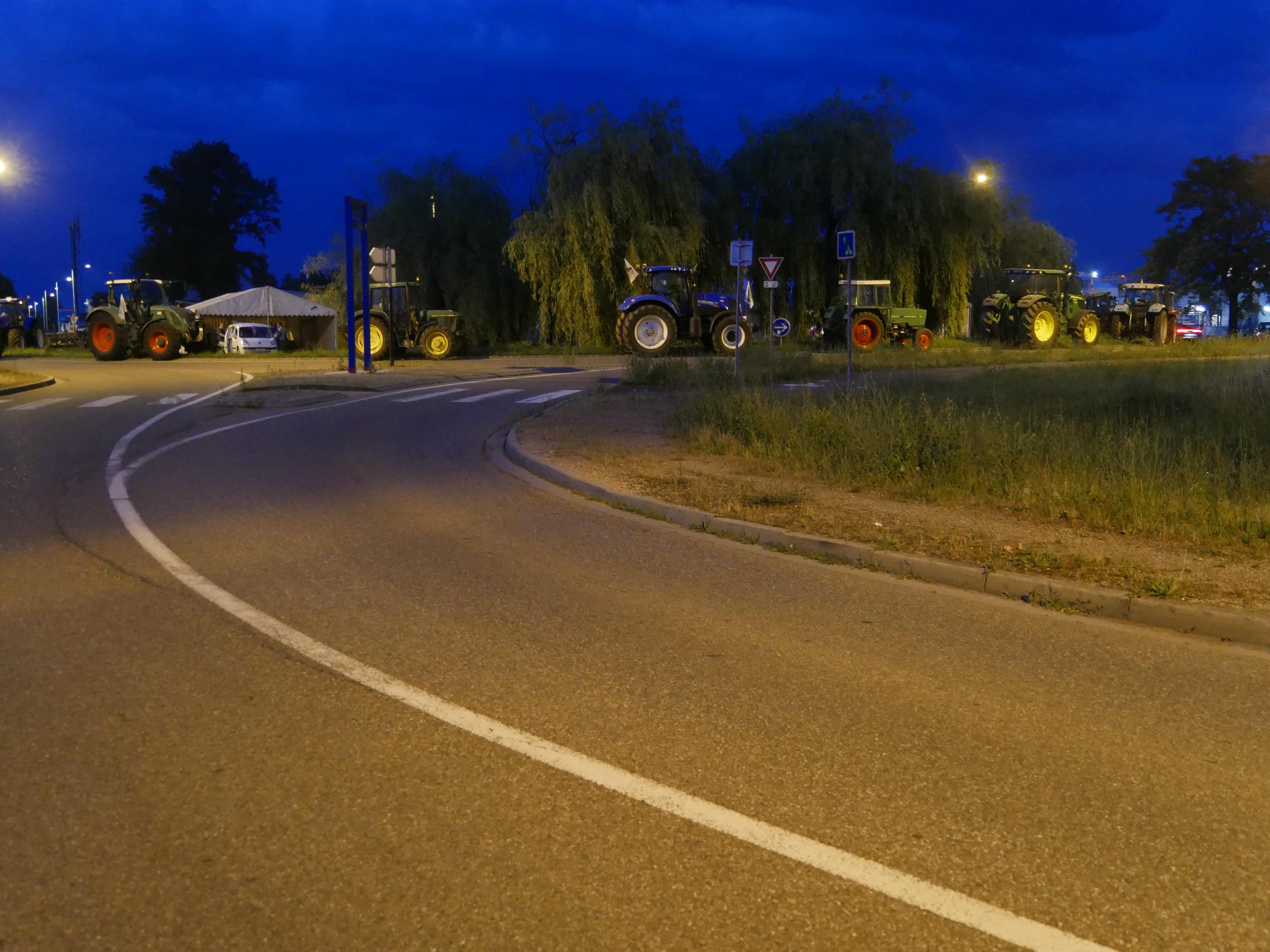 Les agriculteurs prêts à bloquer le pays, contre l’importation d’huile de palme