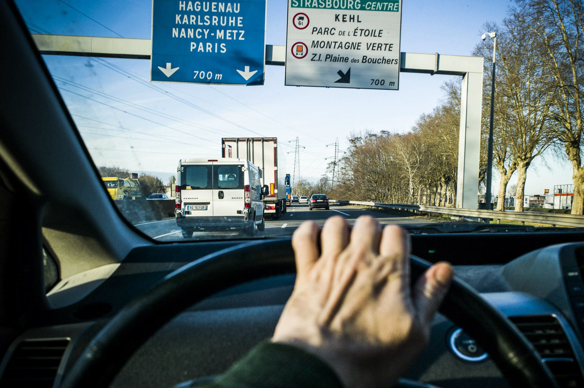 Les bouchons à Strasbourg, la faute aux véhicules qui traversent la ville ou ceux qui s'y rendent ? (Photo Pascal Bastien / Divergence)