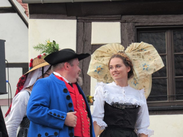 L'Ami Fritz est tombé amoureux instantanément de la belle Suzel. Et l'inverse aussi ! (Photo Judith Barbe / Rue89 Strasbourg / cc)