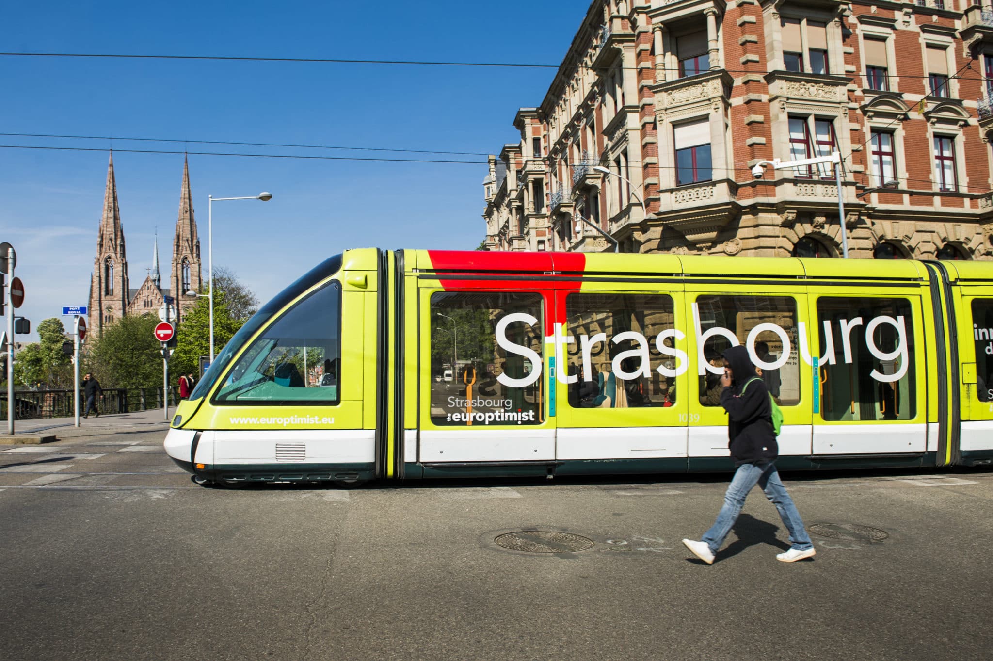 À quand des transports gratuits lors des fréquents pics de pollution à Strasbourg ? (Photo Pascal Bastien / Divergence)