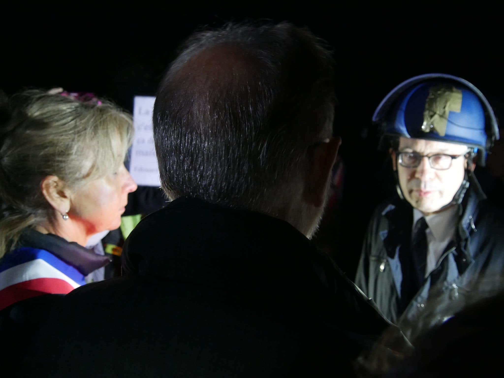 Les élus ont tenté de rappeler au secrétaire général de la préfecture, Yves Séguy, que des recours devant le tribunal administratifs n'avait pas été jugés (Photo GK / Rue89 Strasbourg / cc)