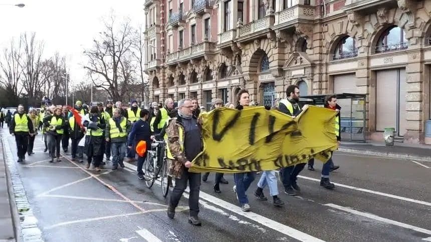 Les Gilets jaunes de « Strasbourg République » fédèrent féministes, écologistes et anticapitalistes