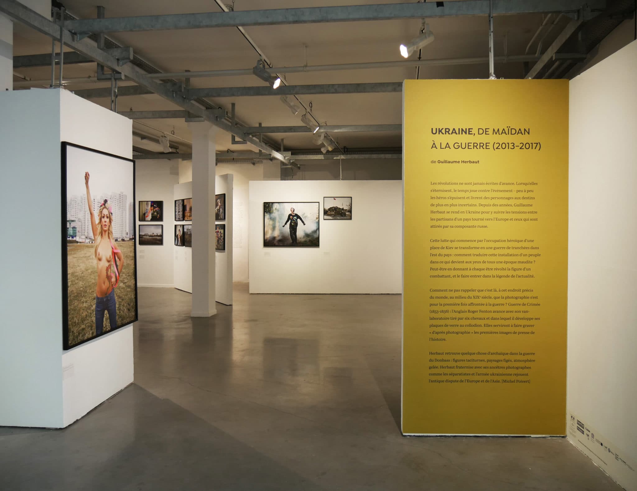 Guillaume Herbaut à Stimultania : l’Ukraine photographiée entre les lignes